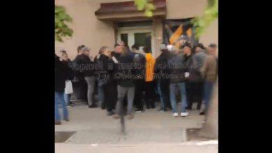 Photo of У ТЦК Ивано-Франковска выстроились очереди желающих обновить данные военнообязанных. Видео