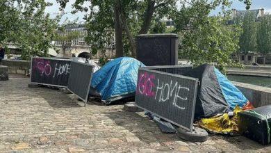 Photo of Макрона обвинили в социальных чистках и сокрытии бедности из-за отселения бездомных из Парижа перед Олимпиадой
