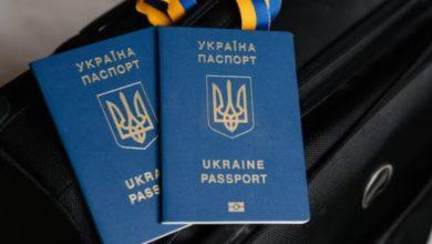 Photo of Военнообязанным украинцам за границей по-прежнему не выдают паспорта, несмотря на смс, которые им присылают