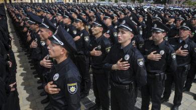 Photo of «Ничего общего с окопом». Глава МВД заявил, что полицейские не обучены воевать в поле и им нельзя в ВСУ