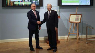 Photo of Советником Трампа может стать переговорщик, который заявил о признании российскими пяти регионов Украины