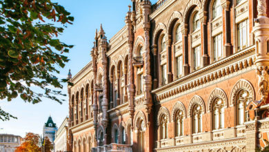 Photo of НБУ еще сильнее ужесточил ограничения расчетов украинцев за границей