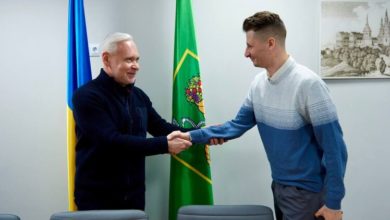 Photo of Избитым военкомами в Харькове мужчиной оказался преподаватель прав человека с бронью от армии