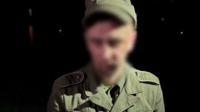 Photo of В Запорожье поймали гулявшего по улице мужчину в нацистской форме с гранатой. Фото