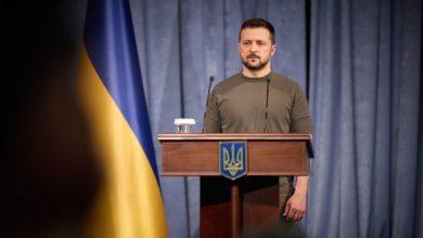 Photo of Зеленский заявил, что россияне могут сами ударить по параду 9 мая в Москве
